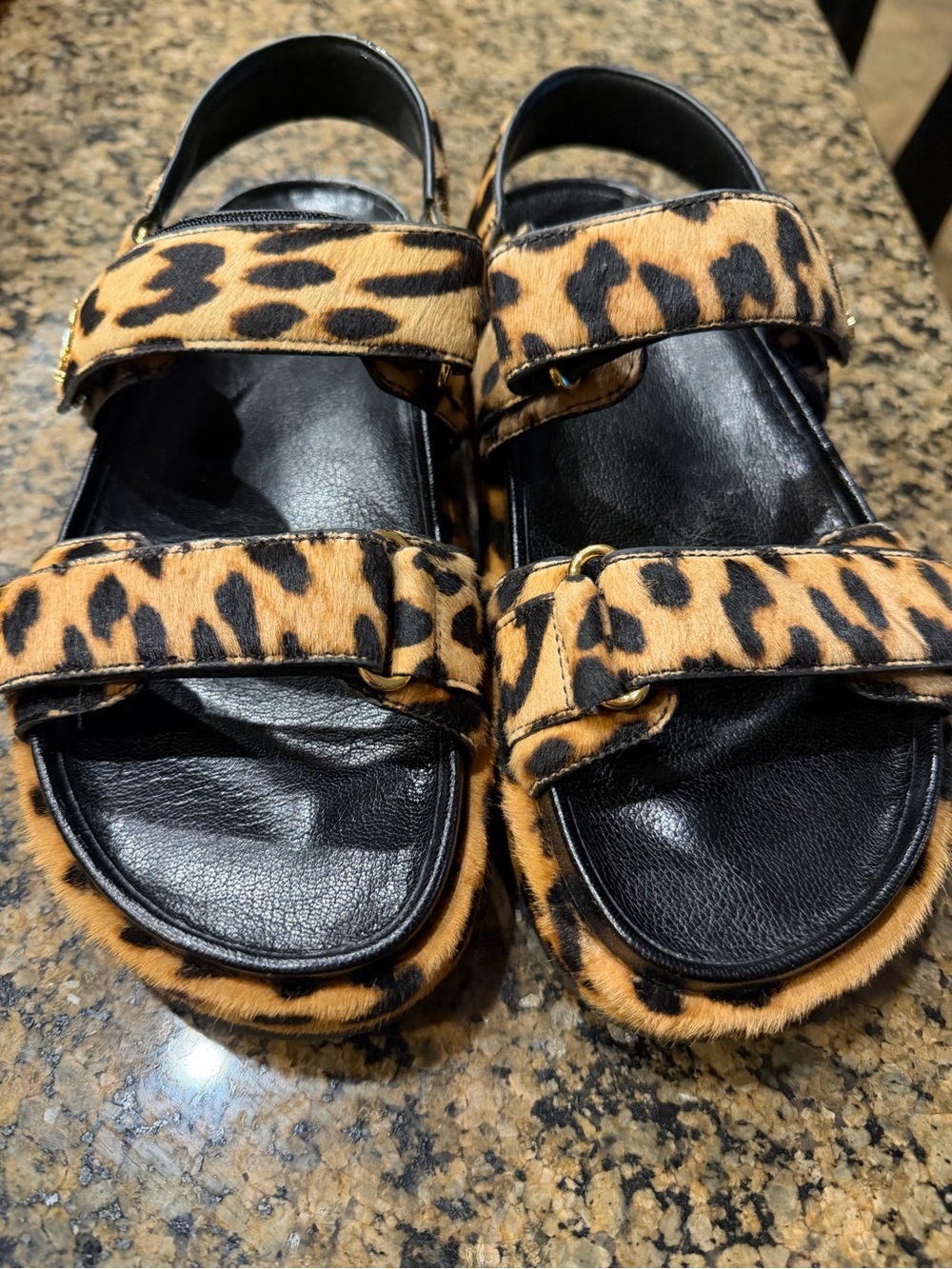 Tory Burch Leopard Print Faux Fur Strap Sandals - Black & Tan